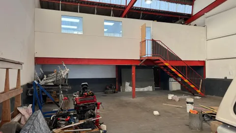 Mercury Business Park, 12 Piet Bekker Street - Unit 7 319m² Warehouse Industrial Unit Available To Let For Rent (13)